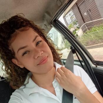 Babysitter in Camboriú: Andressa