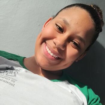 Babysitter Vila Velha: Fernanda