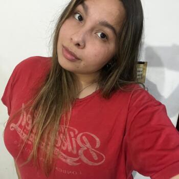 Babysitter in Paraná: Agustina