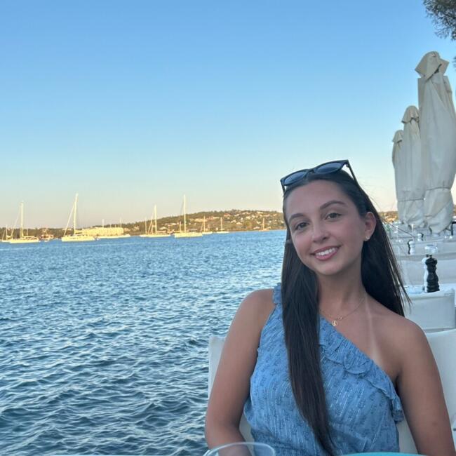 Babysitter in Braga: Rita