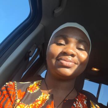 Babysitter in Scarborough Junction: Michelle