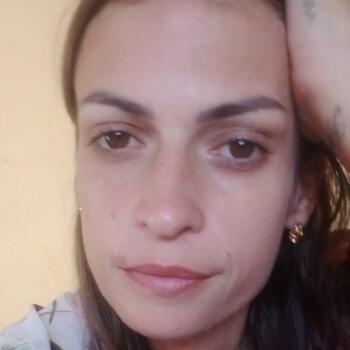 Babá em Guarapari: Leticia