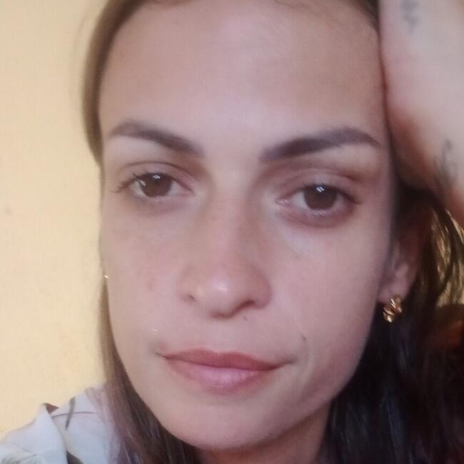 Babá em Guarapari: Leticia