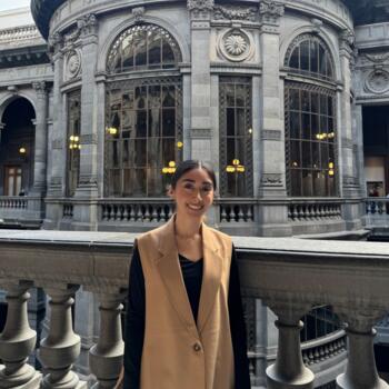 Babysitter in Mexico City: Fátima