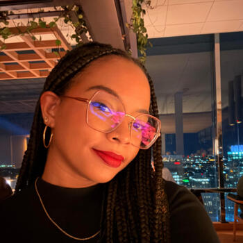 Babysitter in Montreal: Théa