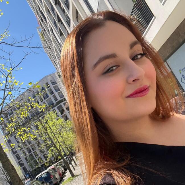 Babysitter in Milan: Eduarda