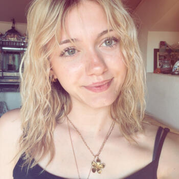 Babysitter Antibes: Lena