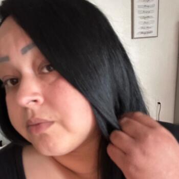 Nanny in Apple Valley (California): Nadia