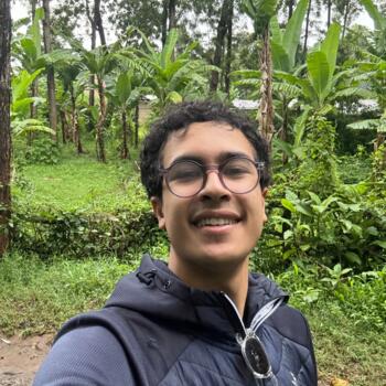 Babysitter in Timișoara: Youssef