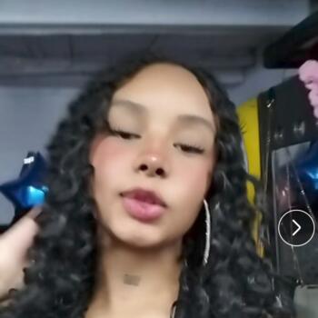 Babysitter in Pasto: ALISON VALENTINA