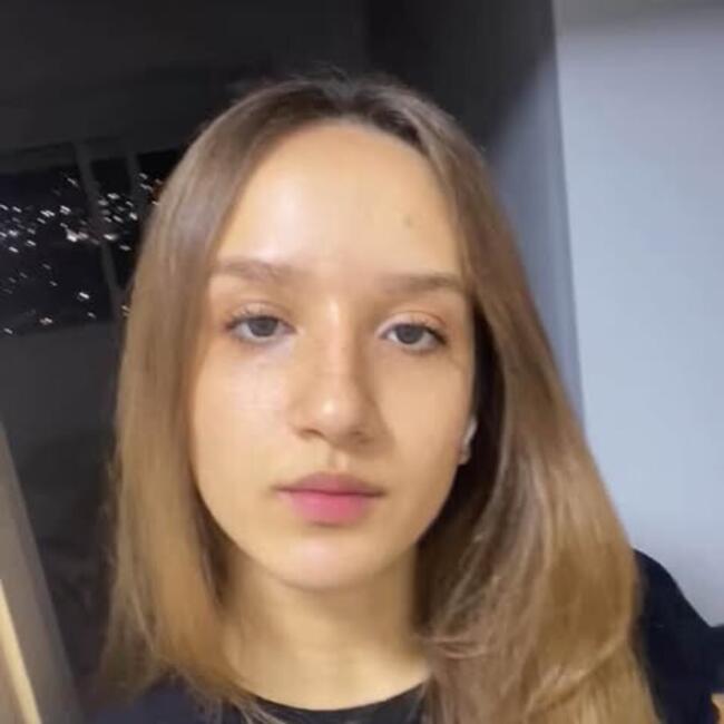 Babá em Goiânia: Jullya