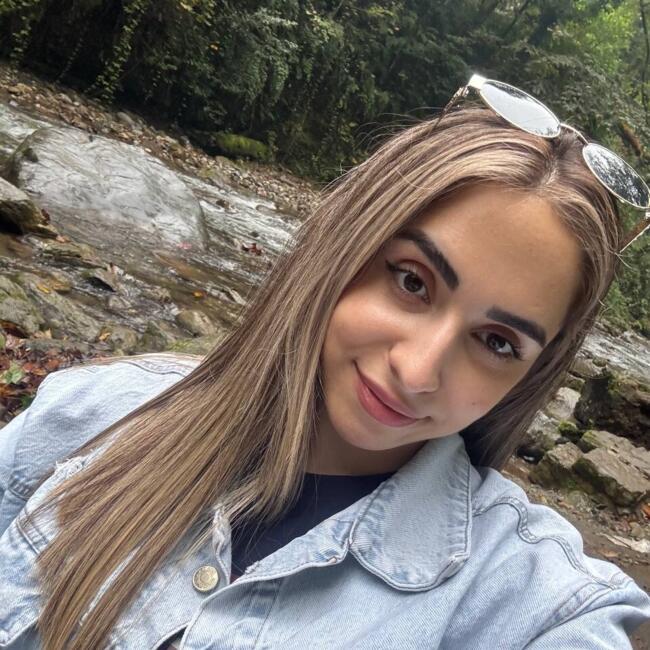 Babysitter a Milano: Noora
