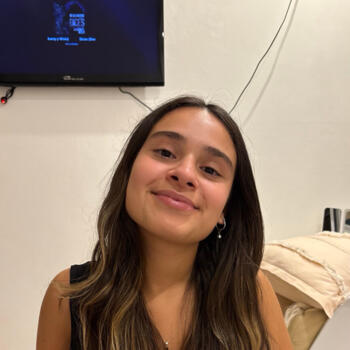 Babysitter in Morón: Rocio