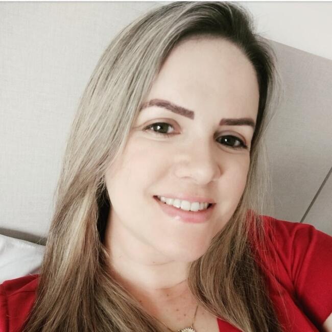 Babysitting job in Goiânia: Pollyanna