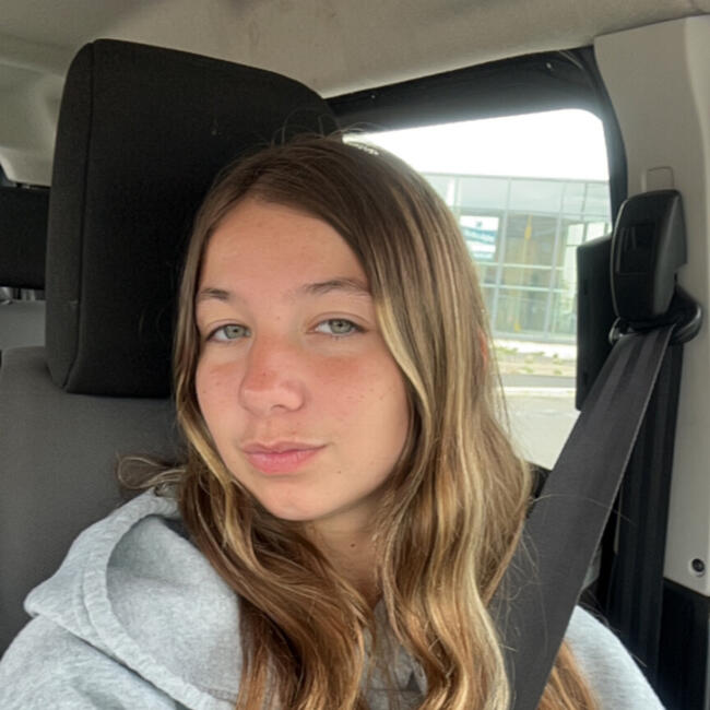 Babysitter in Boulazac: Julia