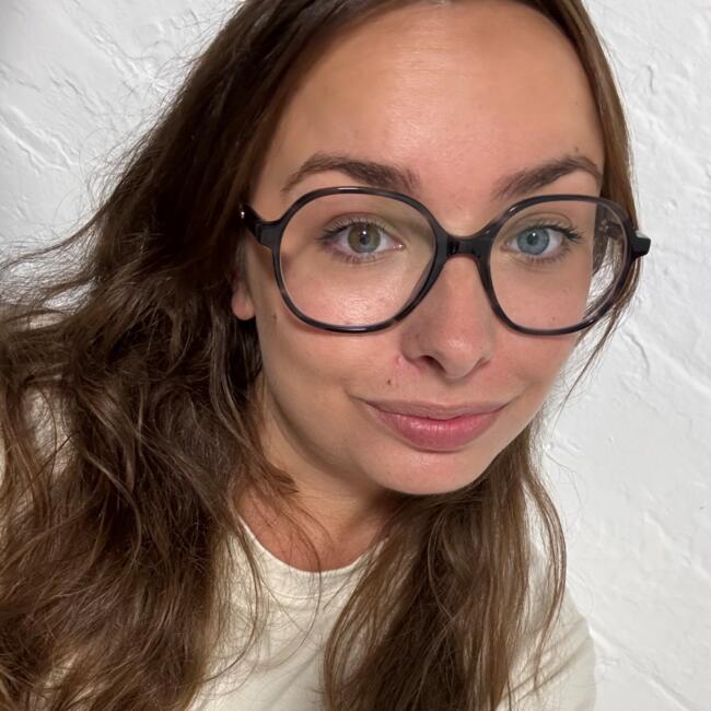 Babysitter in Sydney: Lucie