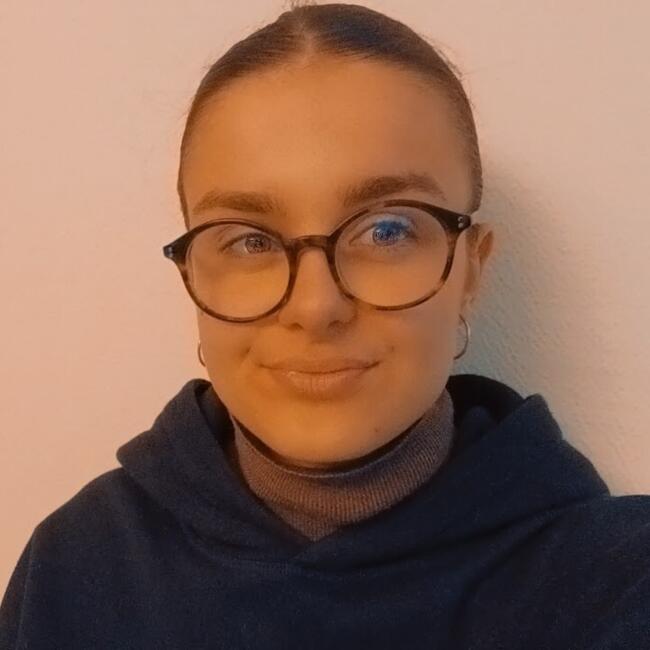 Babysitter in Tourcoing: Elodie