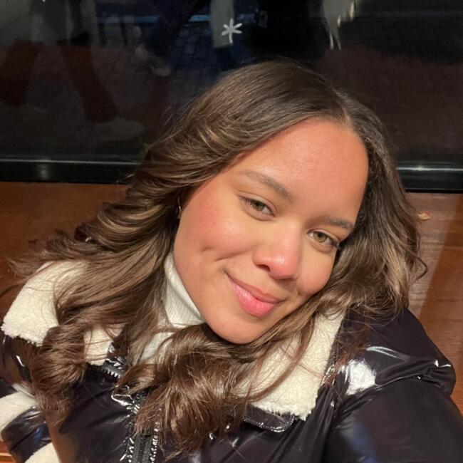 Babysitter in West Haven (Connecticut): Dominique