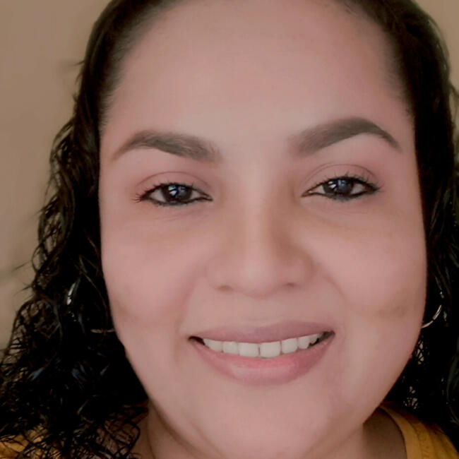 Babysitter in Panama City: Michell