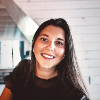 Barnvakt i Izegem: Julie