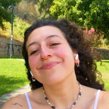 Babysitter in Lisbon: Paloma carreño