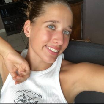 Baby-sitter La Verpillière: Laurine