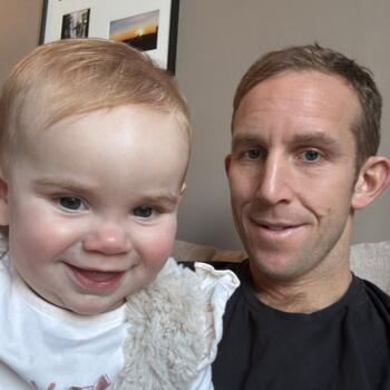 Babysitting job in London: babysitting job Nick