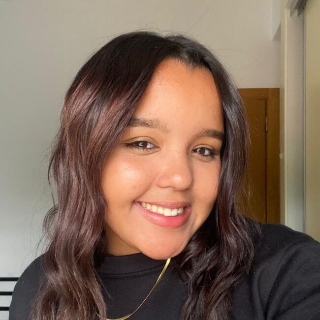 Babysitter em Coimbra: Laís