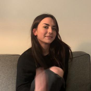 Baby-sitter in Rueil-Malmaison: Léa