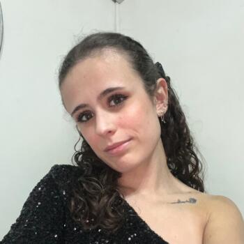 Babysitter in Le Cannet: Stella