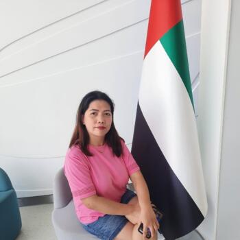 Niñera en Dubái: Aileen