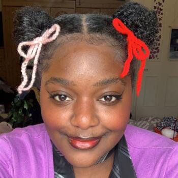 Babysitter in London: Muchiela