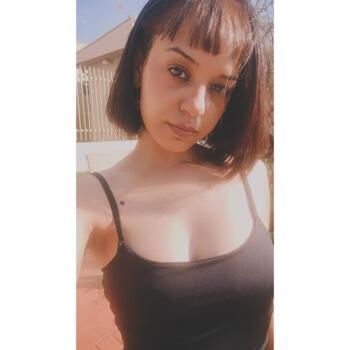 Babá em Sertãozinho: Adrielle