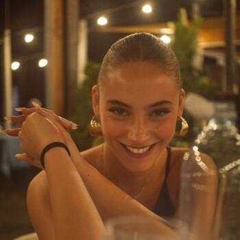 Babysitter Ladispoli: Giada