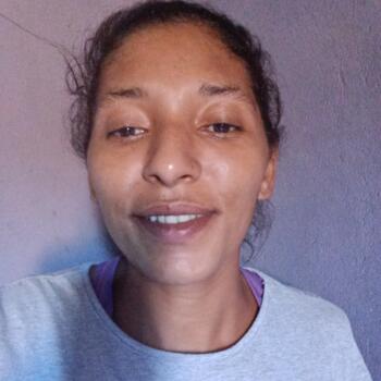 Babá em Cuiabá: Mariana