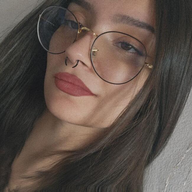 Babysitter a Cermenate: Marika