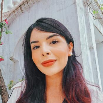 Babysitter in Belém: Bruna Paola