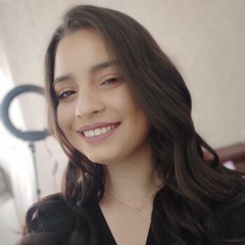 Babá em Várzea Paulista: Ana Carolina