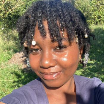 Babysitter in Cournon-d'Auvergne: Lauraine
