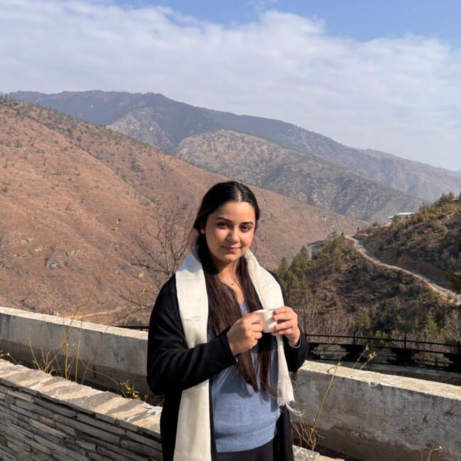 Babysitter in Incheon: Raina