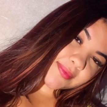 Babá em Ananindeua: Anandha