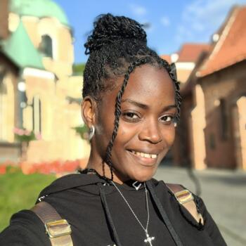 Babysitter in Leuven: Girlie