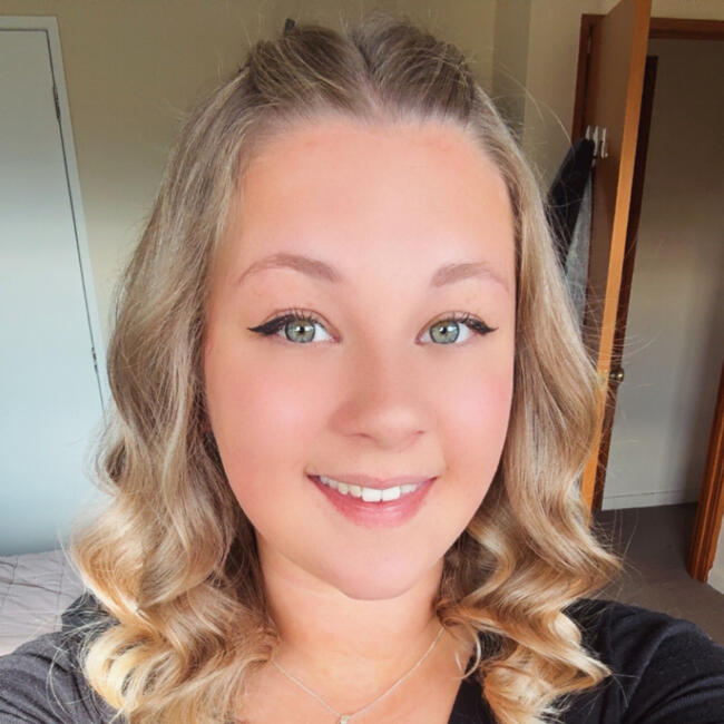 Babysitter in Lake Hawea: Madeleine