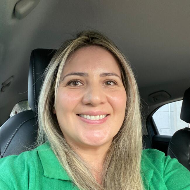 Babá em Atibaia: Lucieni