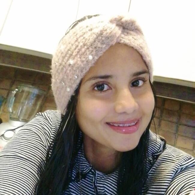 Babysitter in Groot-Bijgaarden: Dayana