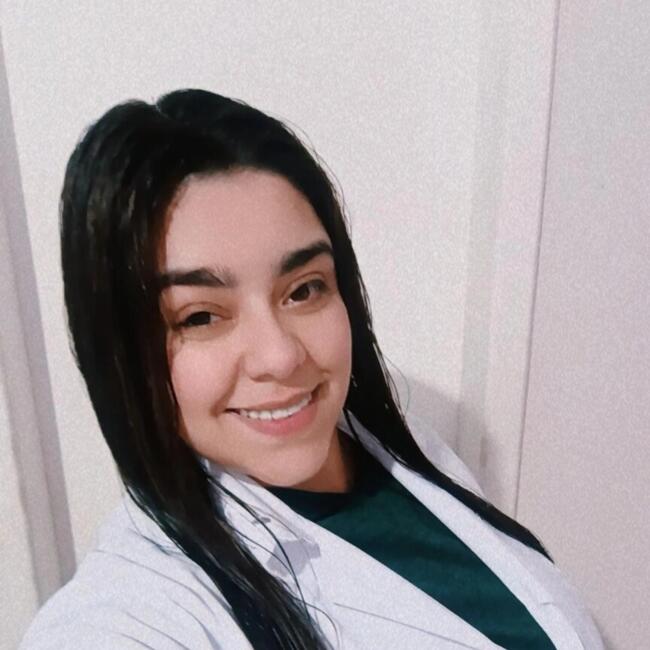 Babysitter in Itajaí: Vitória