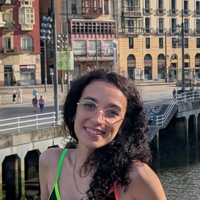 Babysitter in Madrid: Carolina