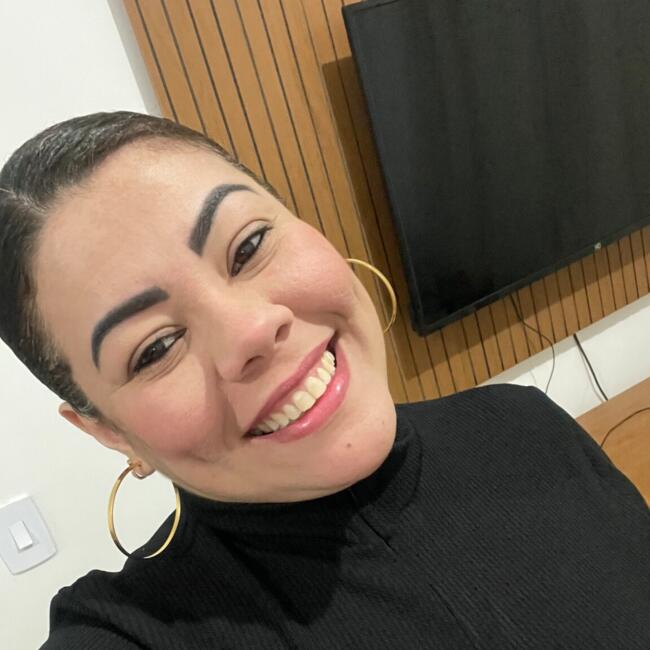 Babysitter in Barra Velha: Andressa