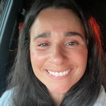 Babysitter in Nazaré: Iolanda