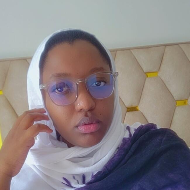Babysitter in Mombasa: Edna